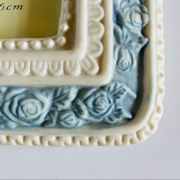 Vintage Ceramic Rose Picture Frame Ornate Antique Photo Holder Blue Floral Decor - Picture 4 of 6